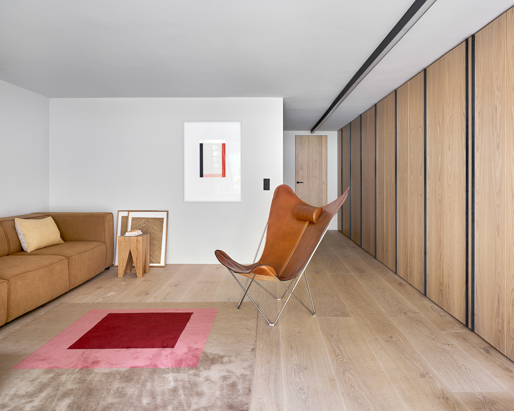 Haus Bruno Lambart in Düsseldorf / Wohnzimmer fotografiert von Architekturfotograf Annika Feuss aus Köln