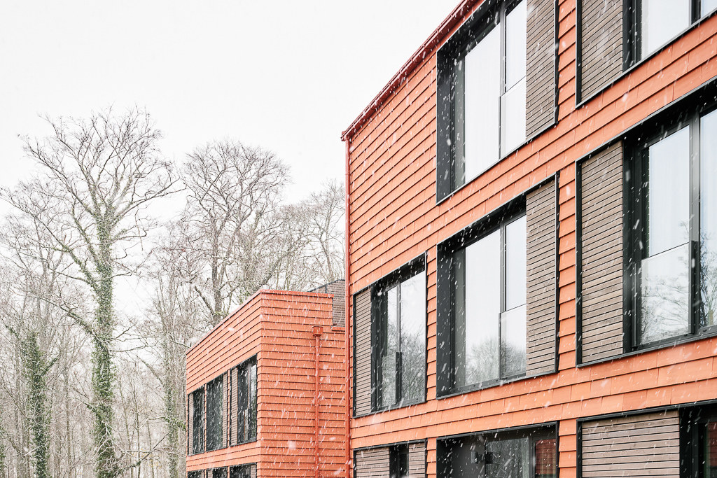 Architekturfotograf Ostsee, Außenaufnahmen bei Schnee, Ziegelfassade, Köln, Düsseldorf