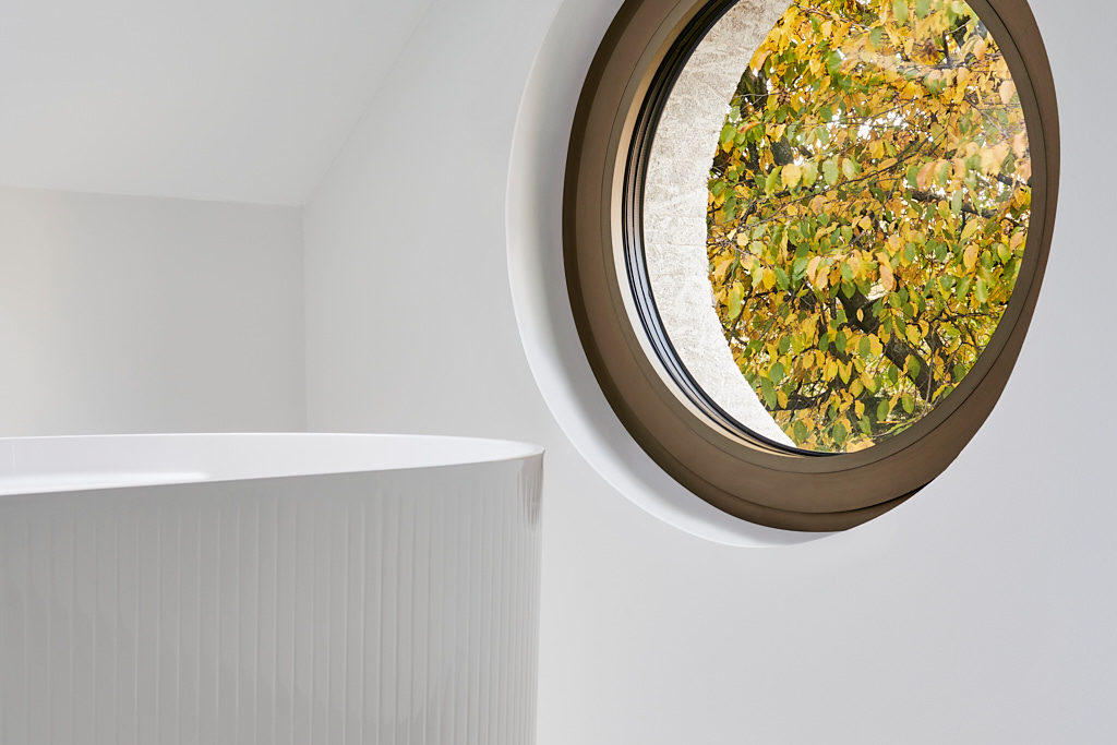 Badezimmer, Einfamilienhaus in Düsseldorf, Architekturfotograf Annika Feuss Köln