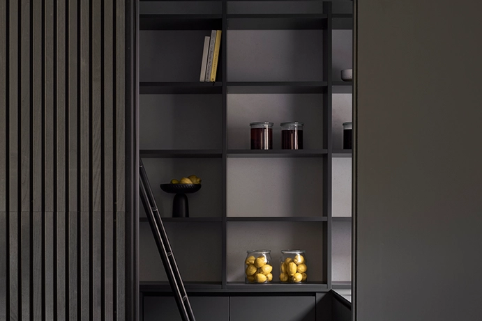 Speisekammer, Interiorfotograd, Architekturfotograf, schwarz